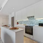 Paradisiacal 3 Bdrm With Sea Views, Gym & Estepona